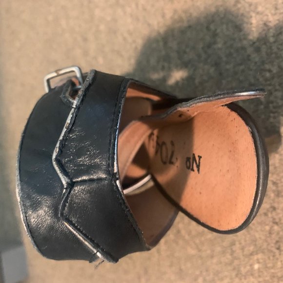 No 704b. Dark Grey Leather Pumps 4" Heel SZ 38.5 - Picture 3 of 6